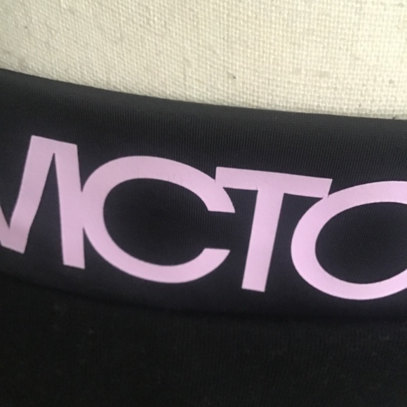 Gorgeous Victorias Secret shorts y2k - Picture 4 of 7